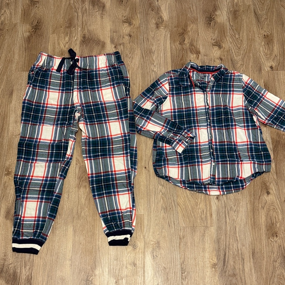 Aerie Plaid Flannel Pajama Jogger Set - Navy and Red - Picture 2 of 8